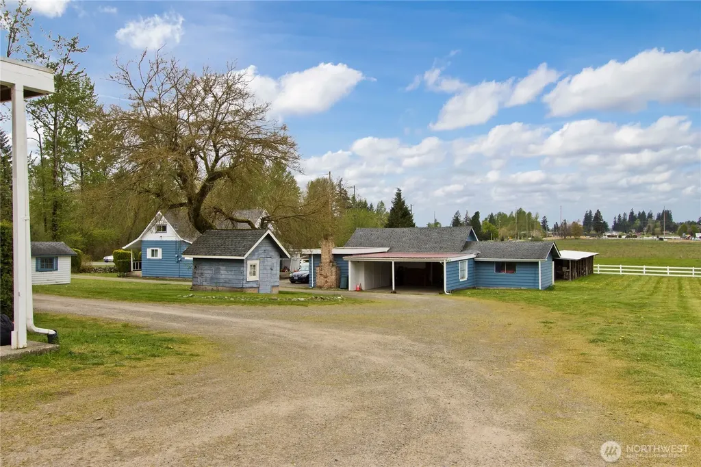 26904 SE 400th Street Enumclaw WA 98022