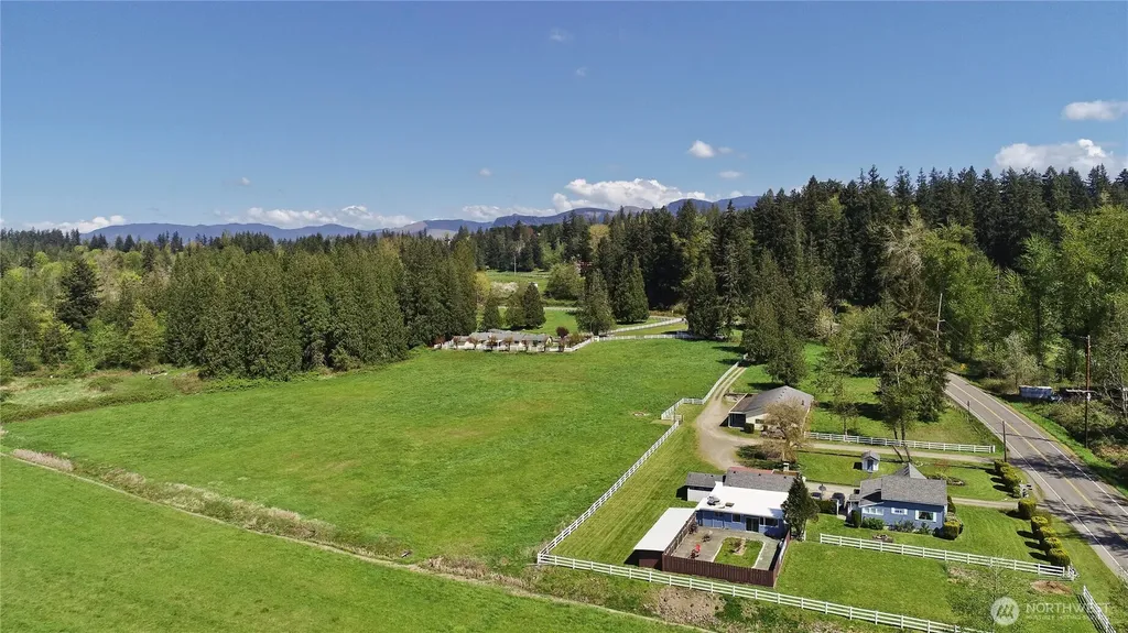 26904 SE 400th Street Enumclaw WA 98022