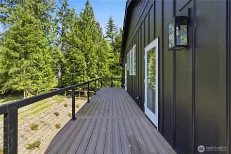 23420 253rd Avenue SE Maple Valley WA 98038