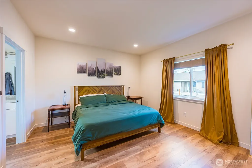 1406 Rook Drive Port Angeles WA 98362