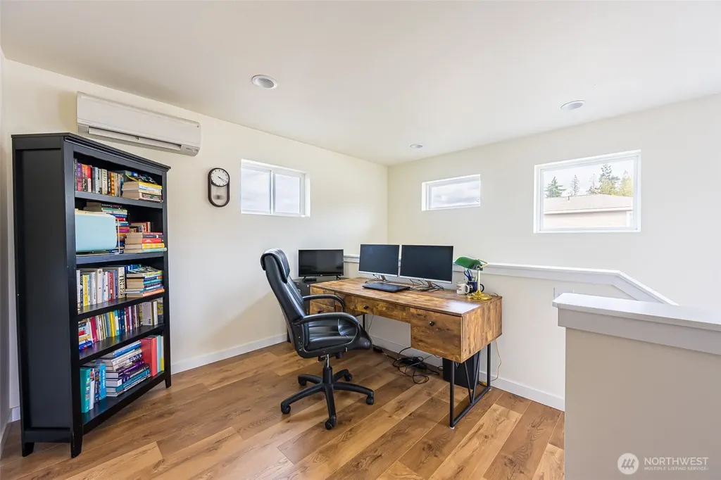 1406 Rook Drive Port Angeles WA 98362