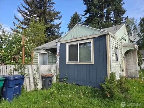 3731 122nd Street NE Marysville WA 98271