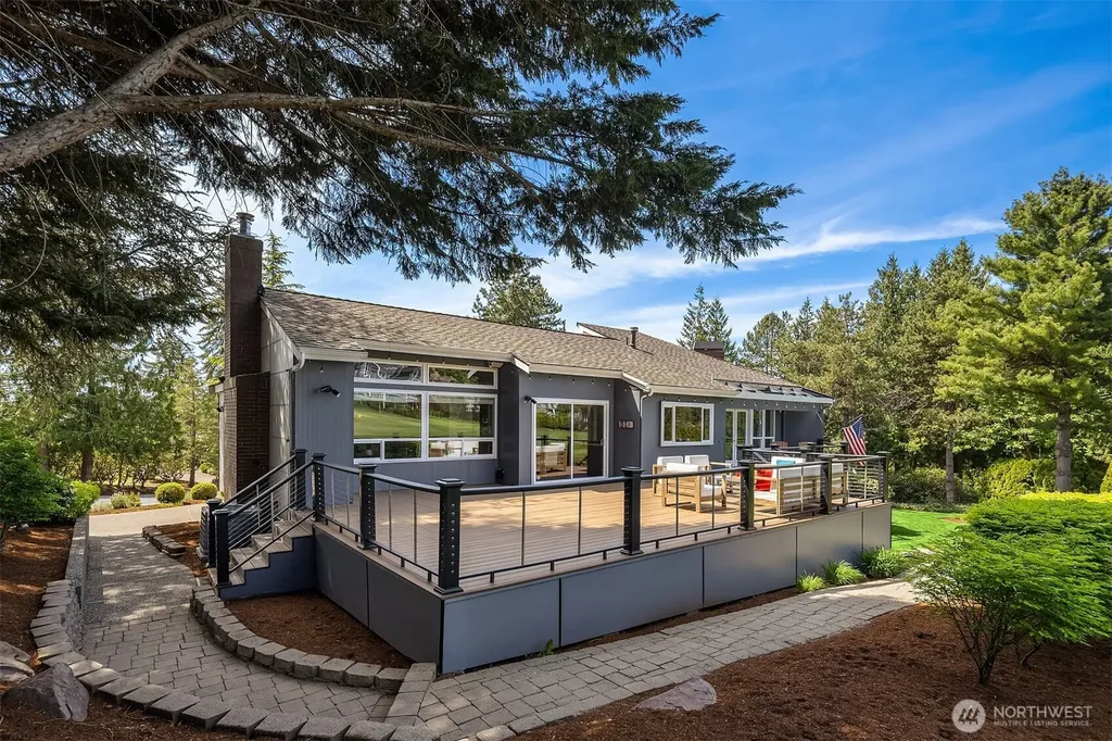 20724 NE 142nd Street Woodinville WA 98077