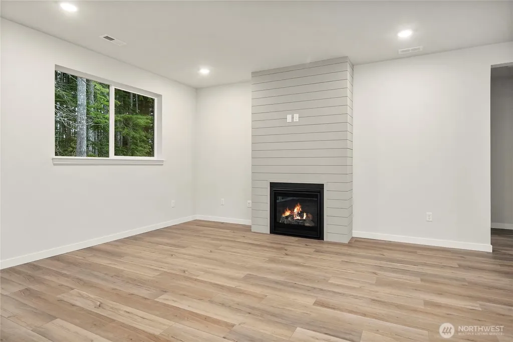 5984 Trace Drive SW Port Orchard WA 98367