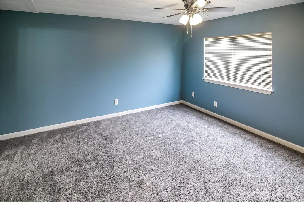 7112 141st Avenue E Sumner WA 98390
