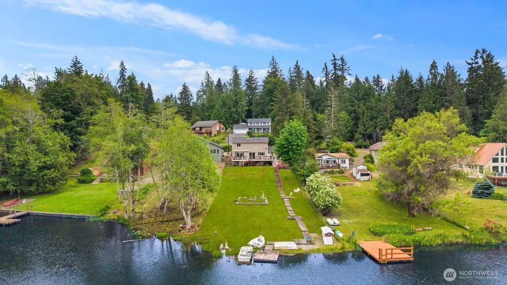 1790 SE Crescent Drive Shelton WA 98584