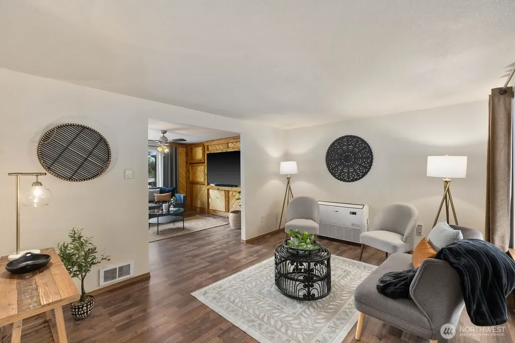 1790 SE Crescent Drive Shelton WA 98584
