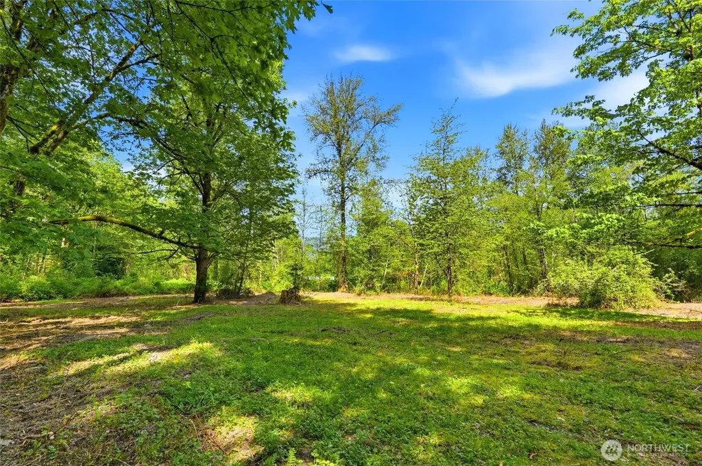 21716 Sr 530 NE Arlington WA 98223