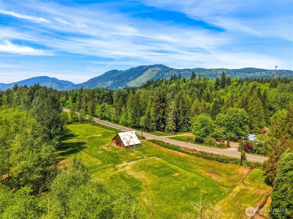 21716 Sr 530 NE Arlington WA 98223