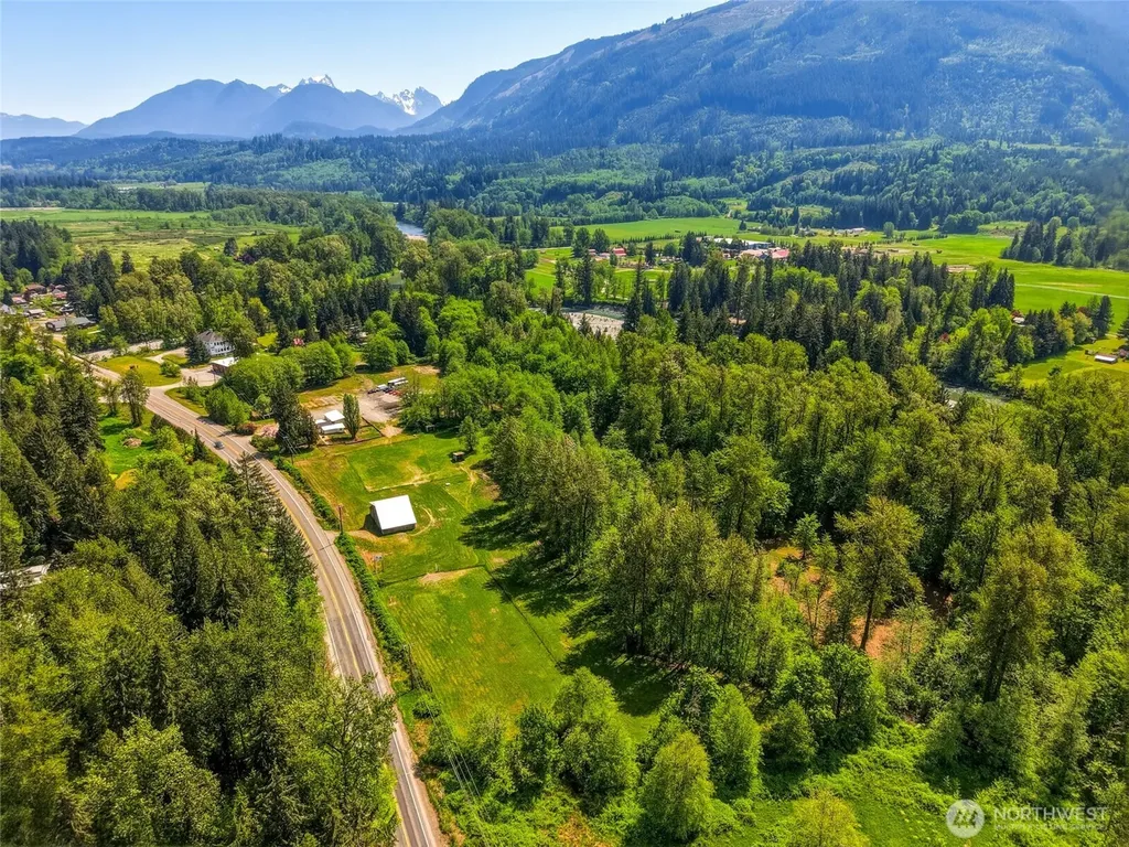 21716 Sr 530 NE Arlington WA 98223