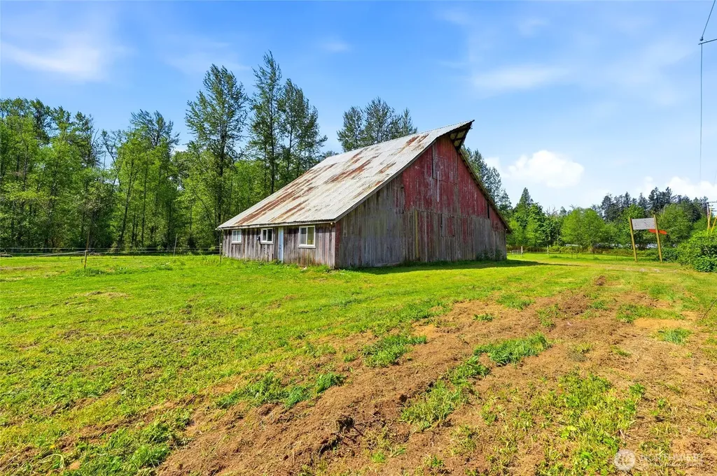 21716 Sr 530 NE Arlington WA 98223