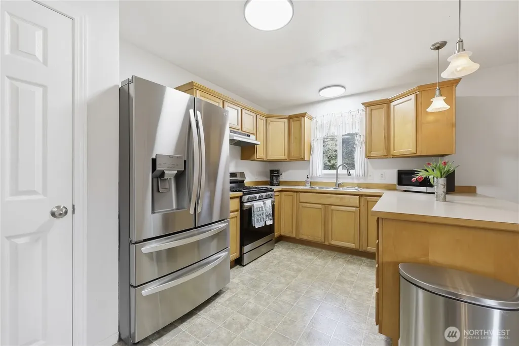 331 Bachelor Road Sequim WA 98382