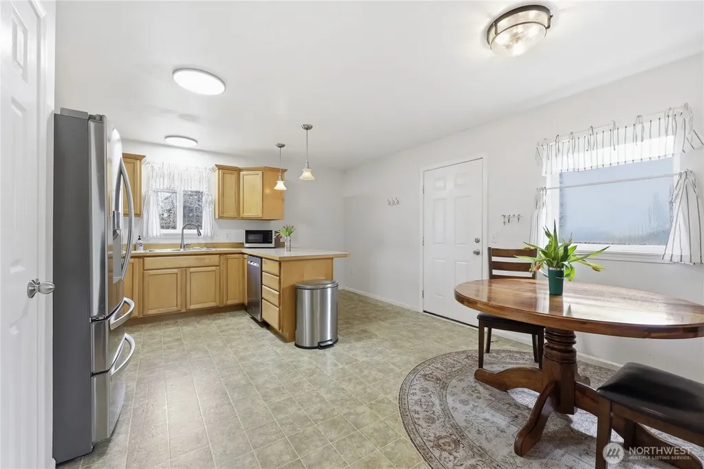 331 Bachelor Road Sequim WA 98382