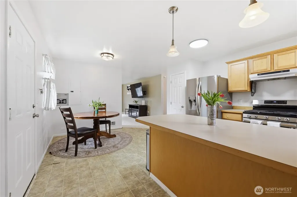331 Bachelor Road Sequim WA 98382