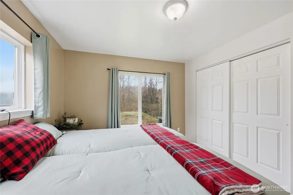 331 Bachelor Road Sequim WA 98382