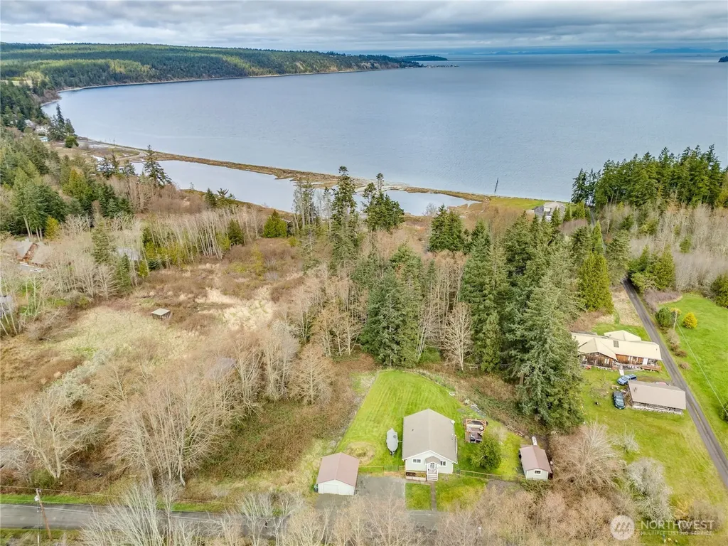331 Bachelor Road Sequim WA 98382