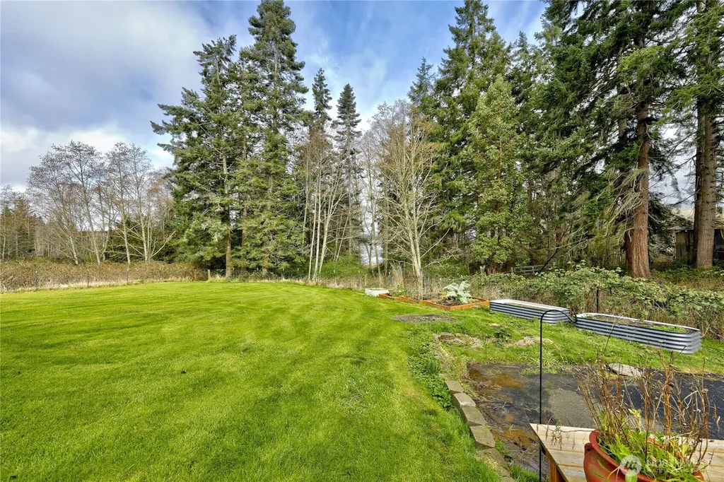 331 Bachelor Road Sequim WA 98382