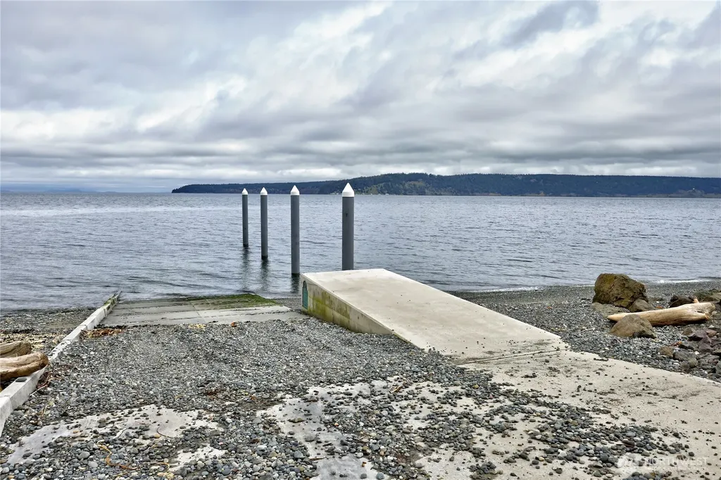 331 Bachelor Road Sequim WA 98382