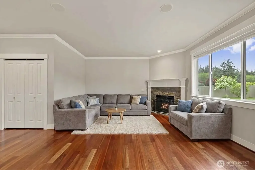 937 Secord Court Camano Island WA 98282