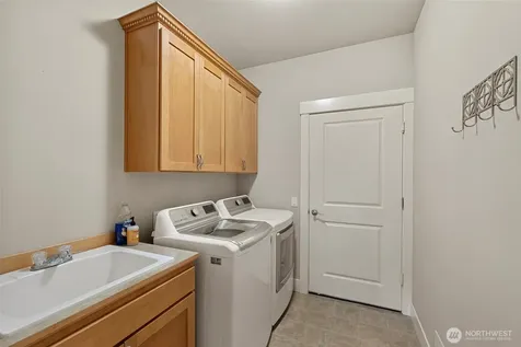 937 Secord Court Camano Island WA 98282