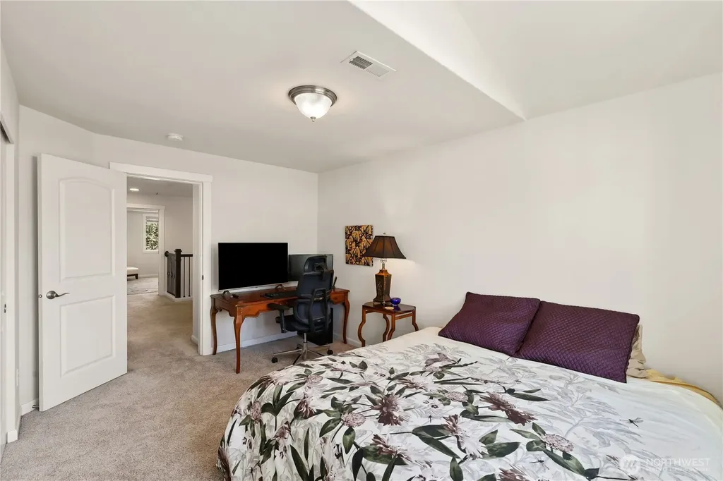 1516 Hudson Street NW Olympia WA 98502