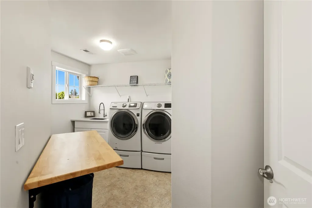 1516 Hudson Street NW Olympia WA 98502