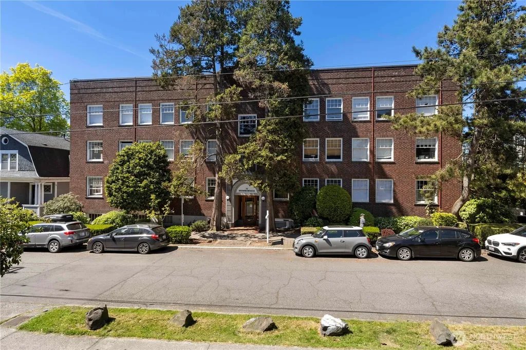 321 Boylston Avenue E Seattle WA 98102