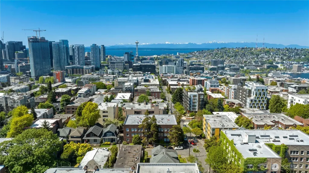 321 Boylston Avenue E Seattle WA 98102