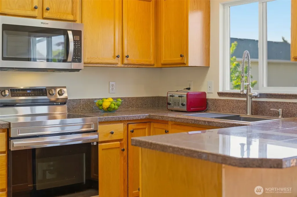 16973 Ashleigh Place SE Monroe WA 98272