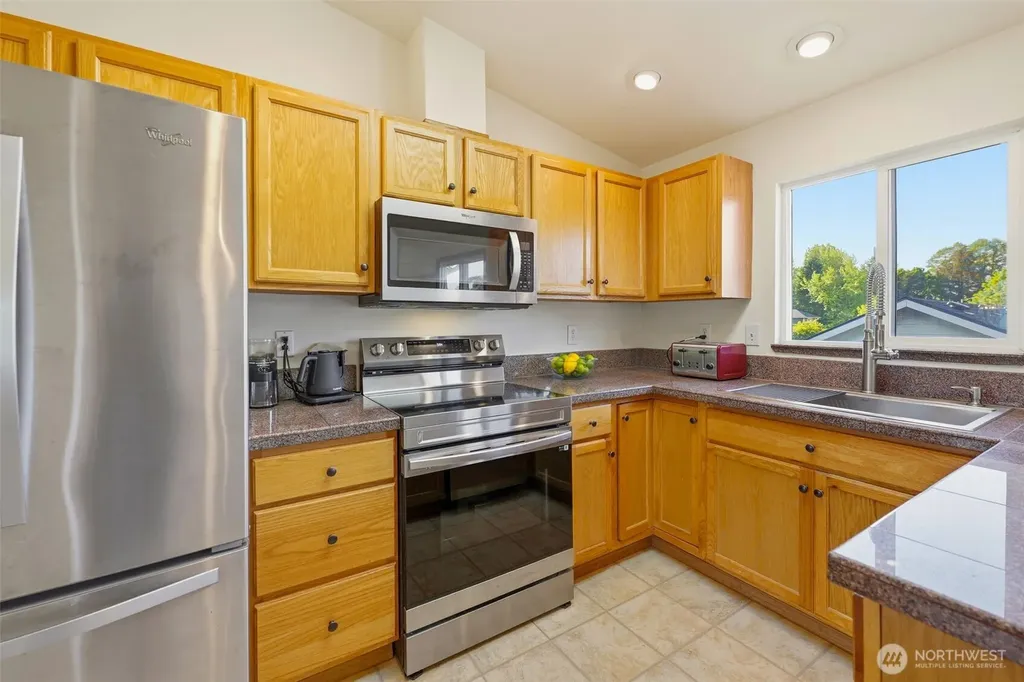 16973 Ashleigh Place SE Monroe WA 98272
