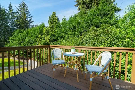 21204 8th Place W Lynnwood WA 98036