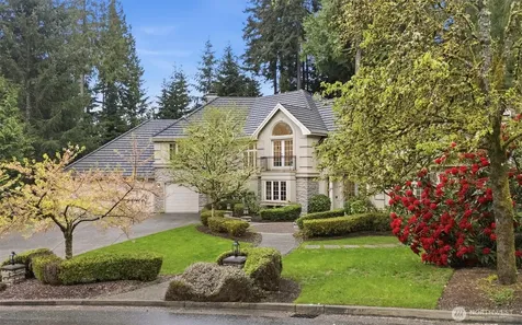 13799 NE 32nd Place Bellevue WA 98005