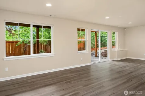 10337 155th Avenue NE Redmond WA 98052