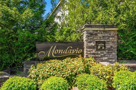 10337 155th Avenue NE Redmond WA 98052