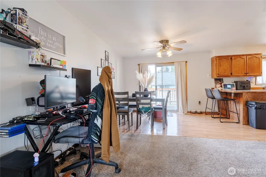 401 N 9th Street Lynden WA 98264