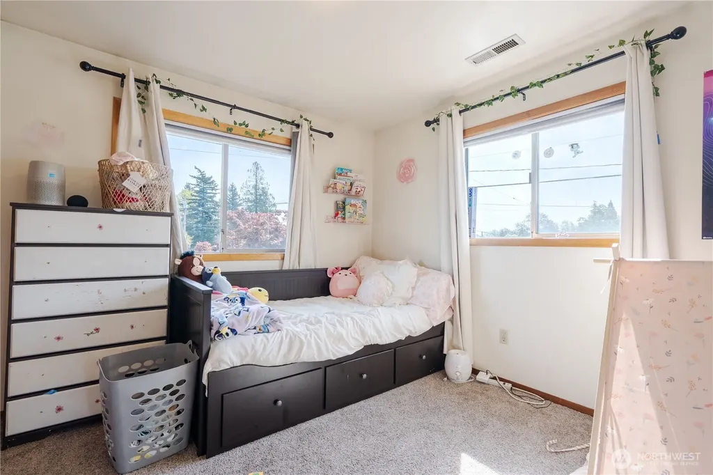 401 N 9th Street Lynden WA 98264