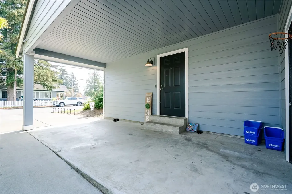 401 N 9th Street Lynden WA 98264