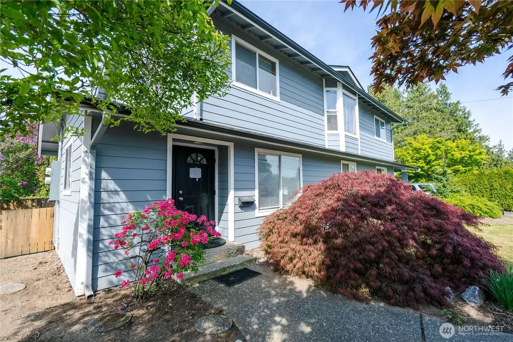 401 N 9th Street Lynden WA 98264