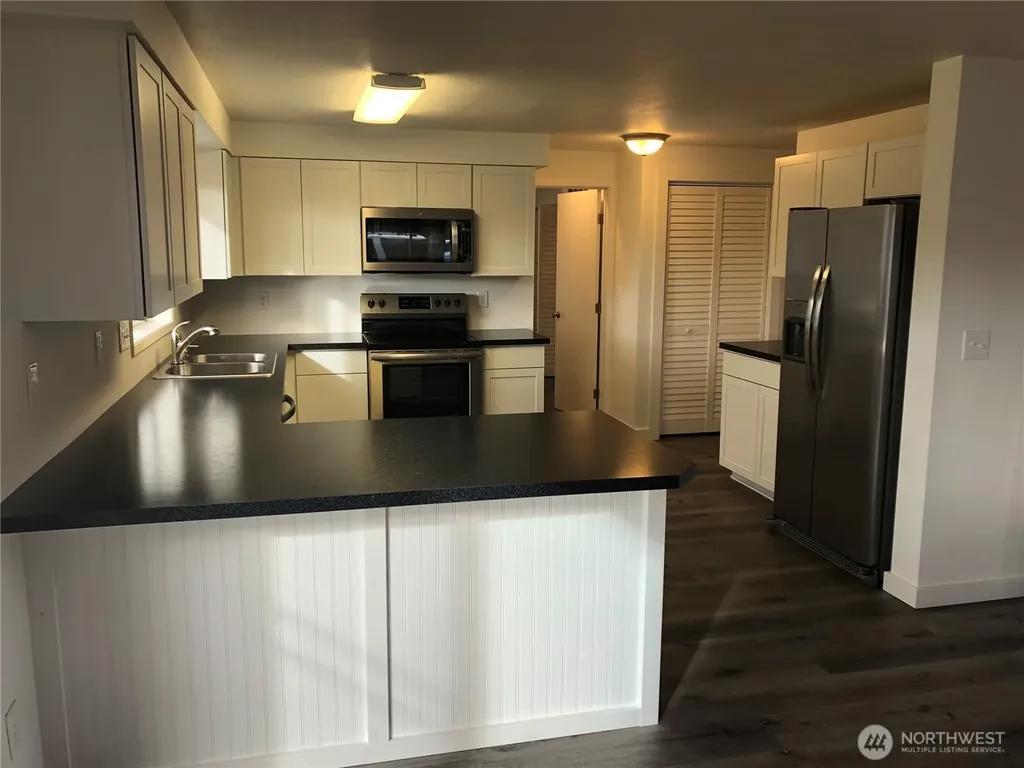 401 N 9th Street Lynden WA 98264