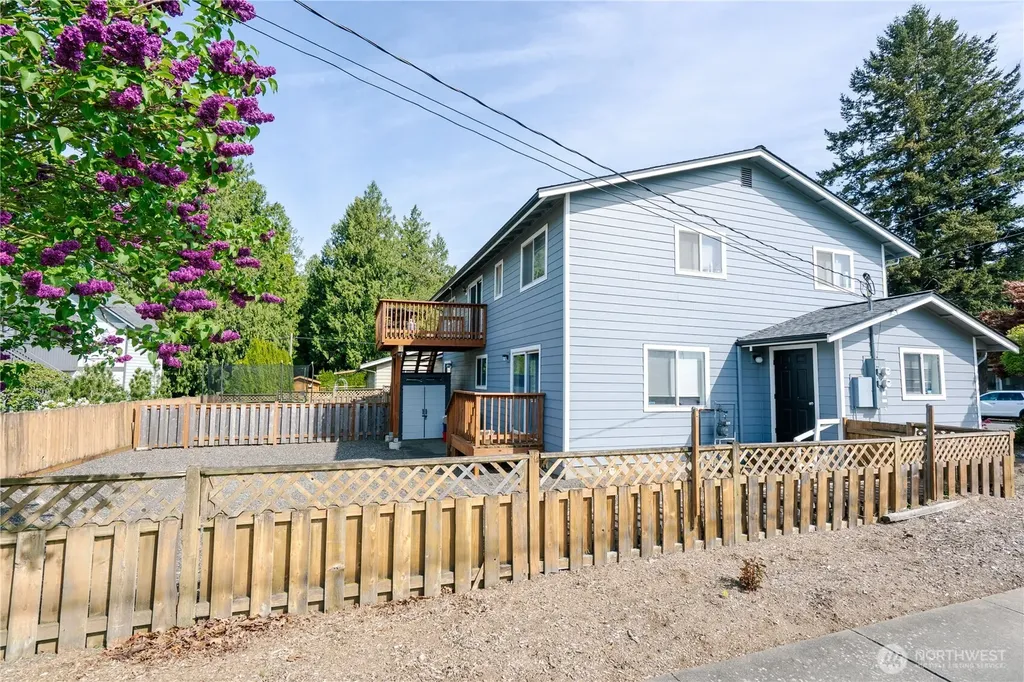 401 N 9th Street Lynden WA 98264