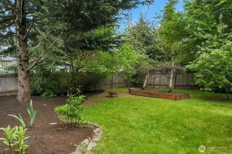 14339 Ashworth Avenue N Seattle WA 98133