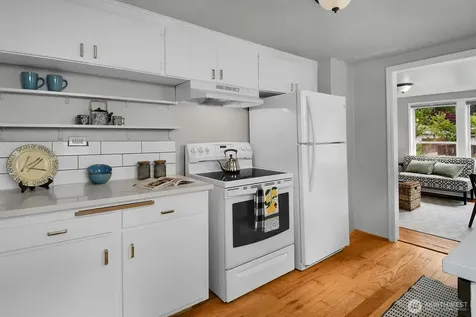 14339 Ashworth Avenue N Seattle WA 98133