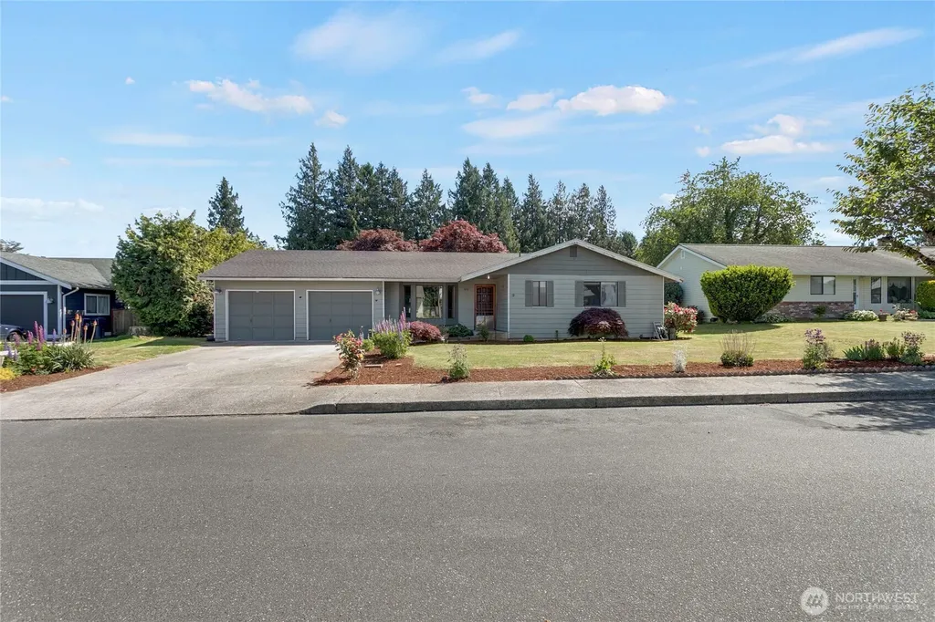 816 Vine Circle Lynden WA 98264