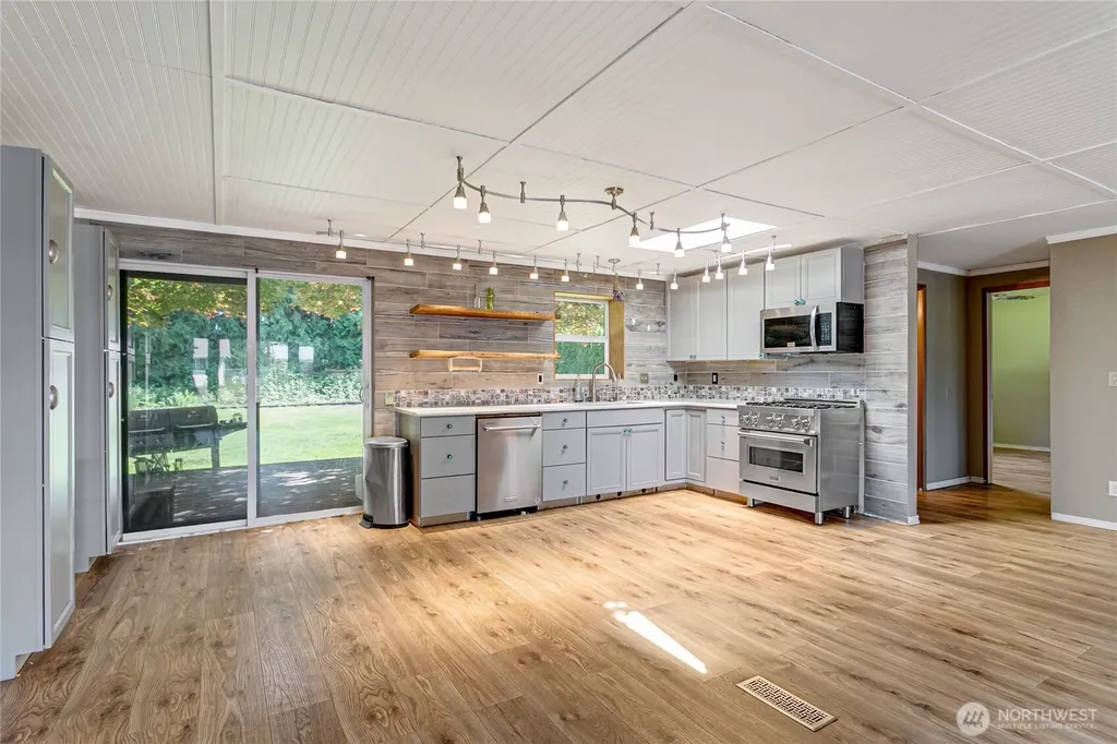 816 Vine Circle Lynden WA 98264