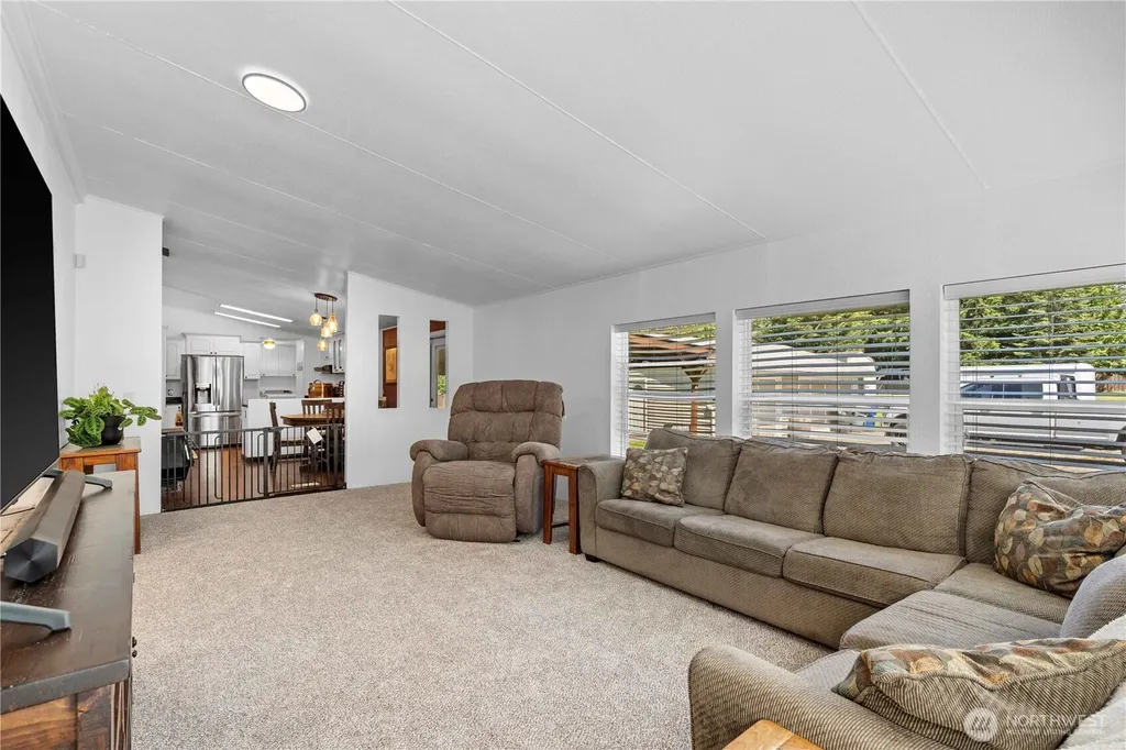11415 195th Avenue E Bonney Lake WA 98391