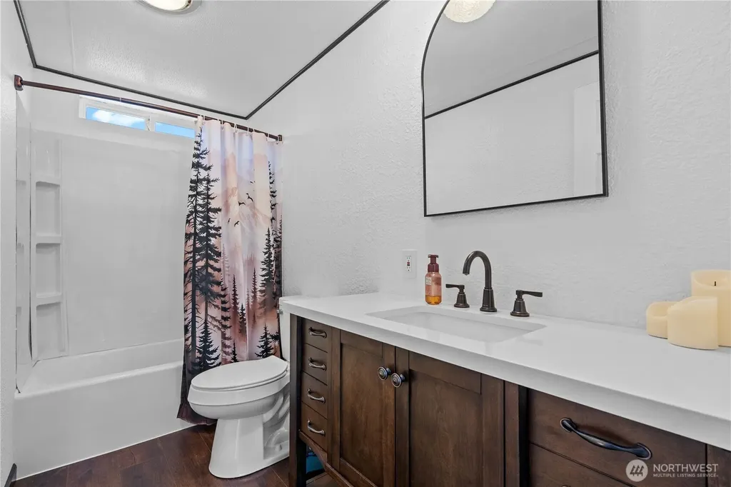 11415 195th Avenue E Bonney Lake WA 98391