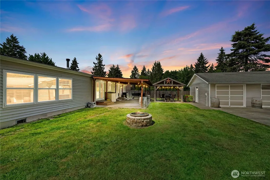 11415 195th Avenue E Bonney Lake WA 98391
