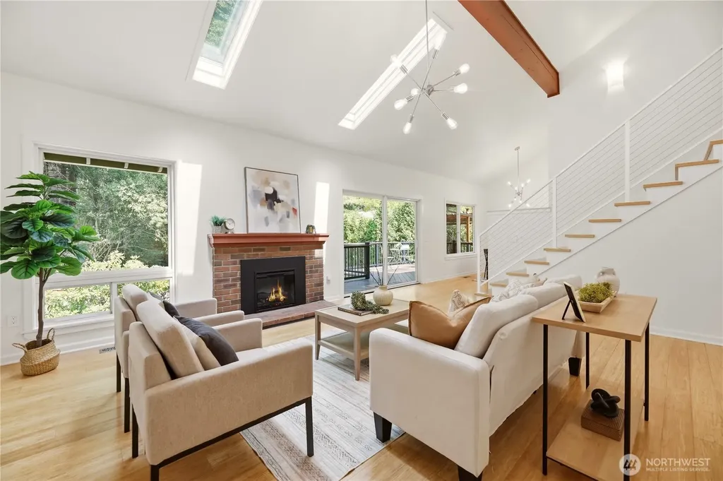10310 117th Place NE Kirkland WA 98033
