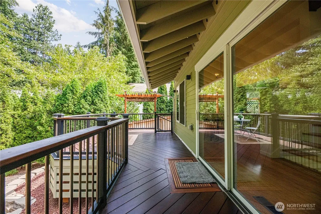 10310 117th Place NE Kirkland WA 98033