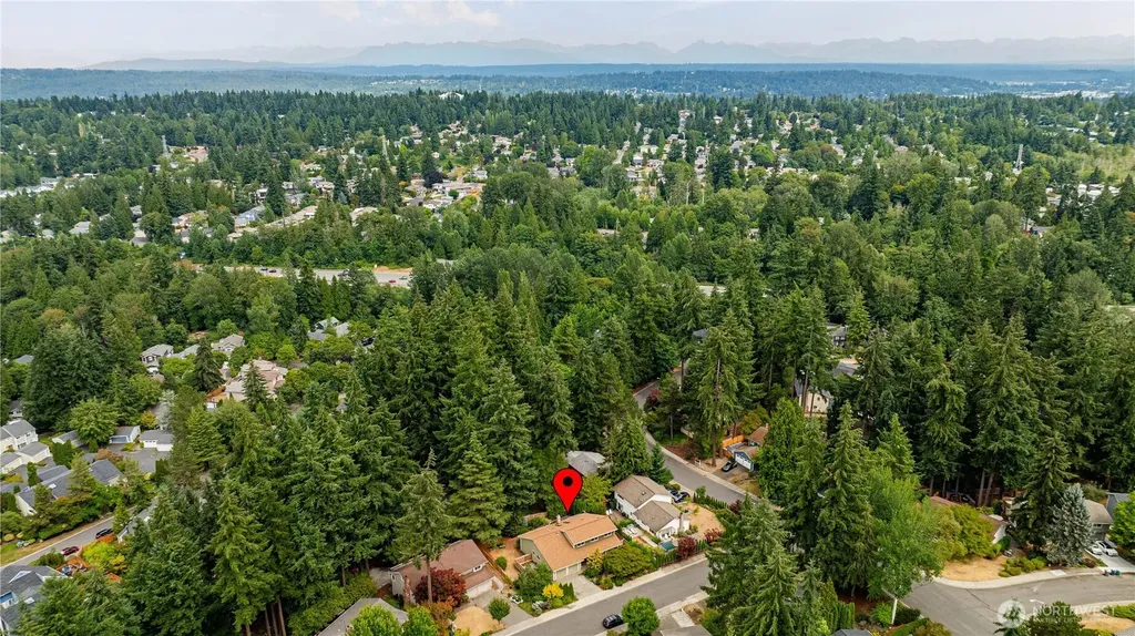 10310 117th Place NE Kirkland WA 98033